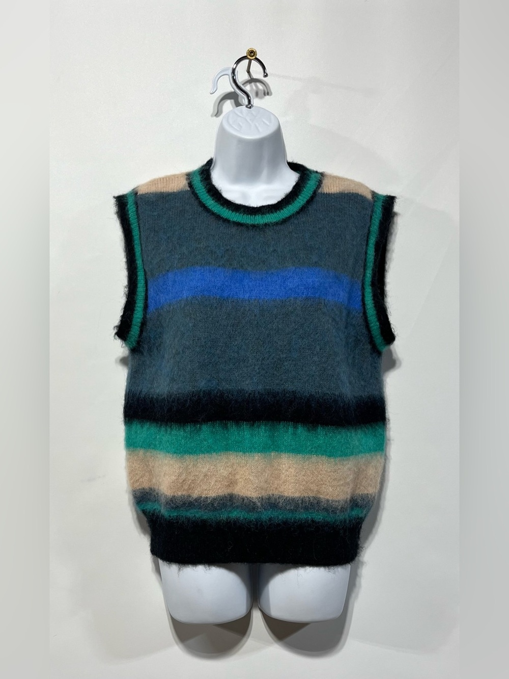Lili Sidonio x Molly Bracken Sleeveless Fuzzy, Colorful Knit Sweater Size Medium